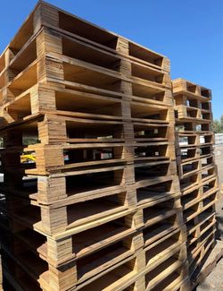43x41 plywood pallets $8 each minimum 6 pallets