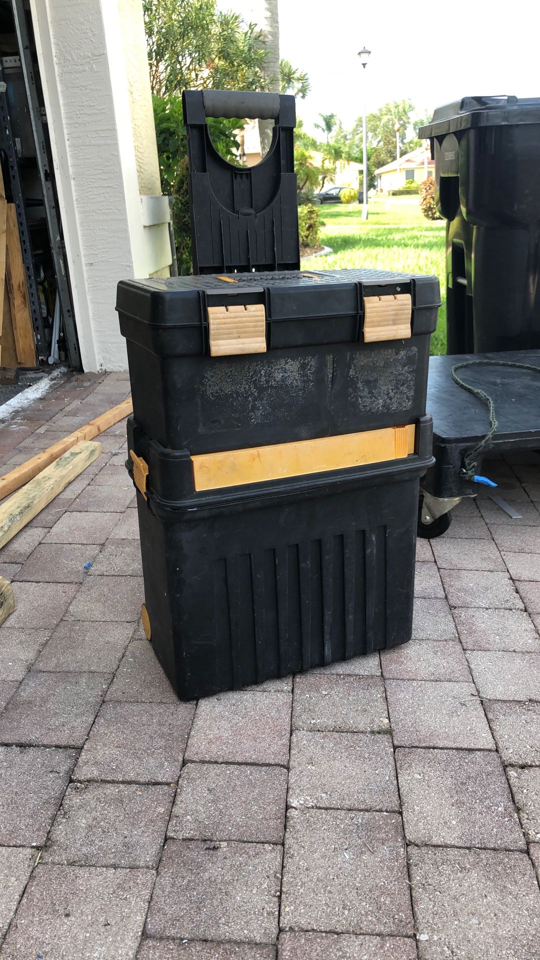 Stacking Tool Box On Wheels