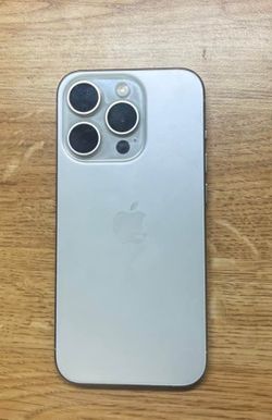 iPhone 15 Pro - 128GB Unlocked