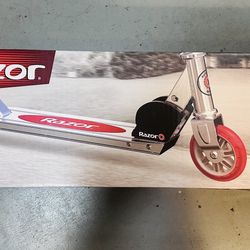 Razor A Kick Scooter – Foldable Aluminum