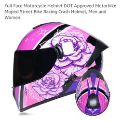 Women motorcycle jacket and helmet