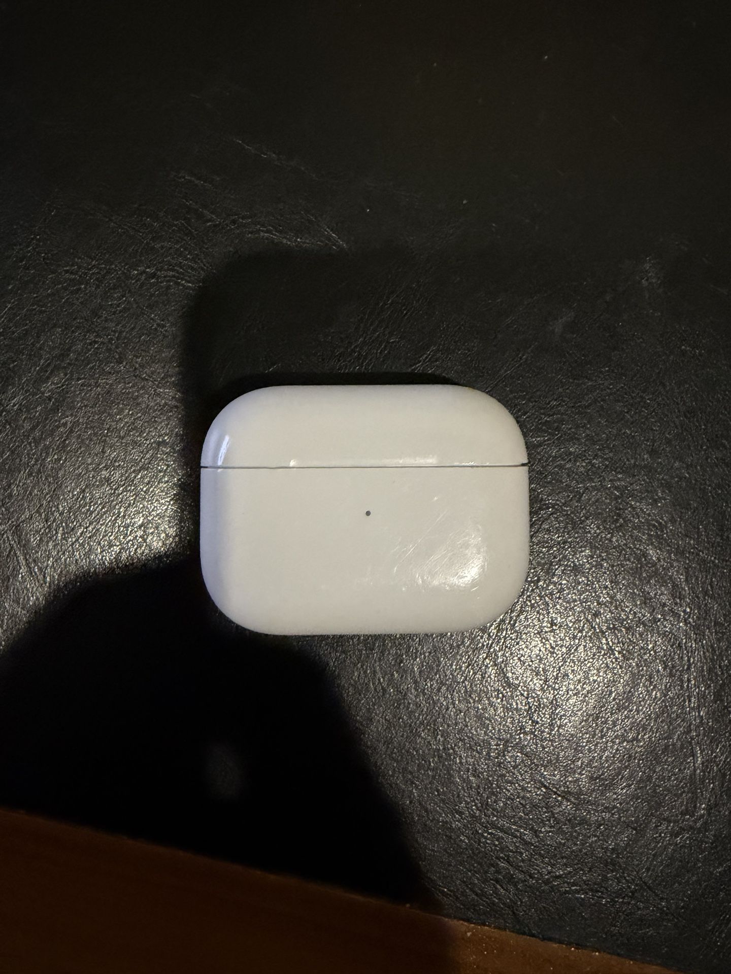 *READ DESCRIPTION* AirPods Pro (1st Gen)