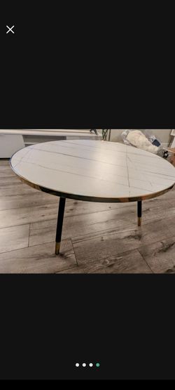 32" round, white and gold coffee table,side table,end table, as good as new 
