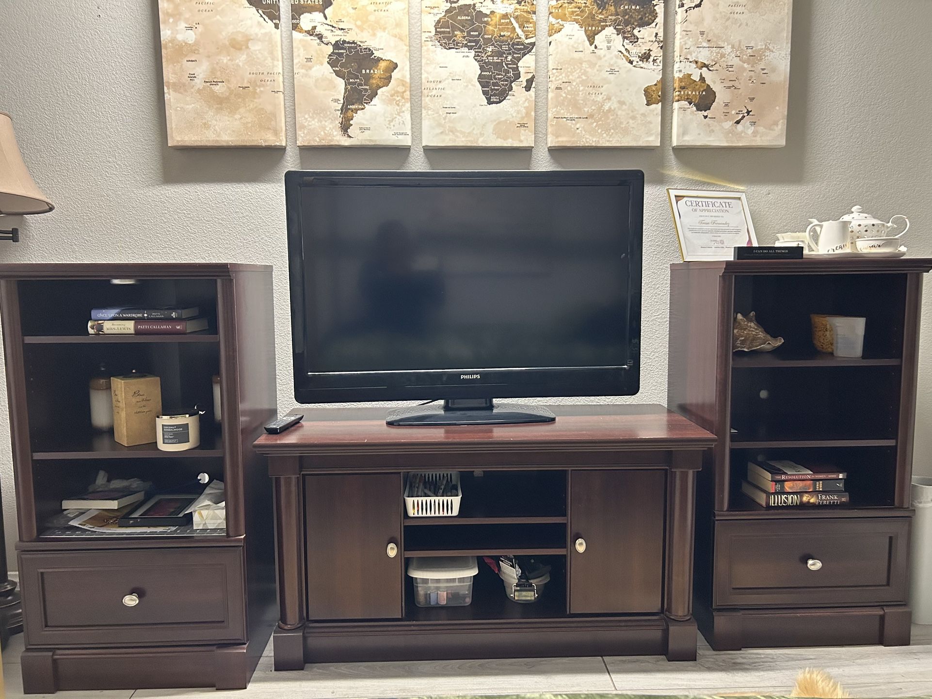 Home Entertainment Set