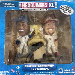 Headliners XL Mark McGwire - Sammy Sosa Home Run 2-Pack Figure - Cardinals Cubs