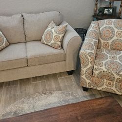 Loveseat /Chair Set