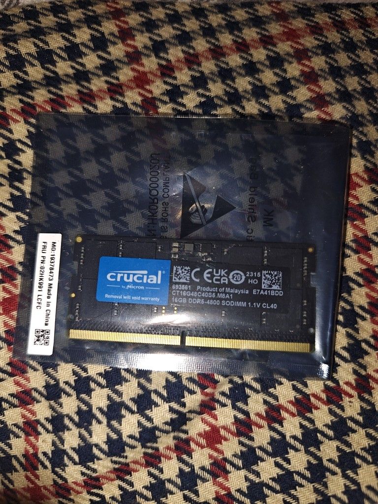 Crucial 32GB (2x16GB) DDR5-4800 SO-DIMM Laptop RAM Kit