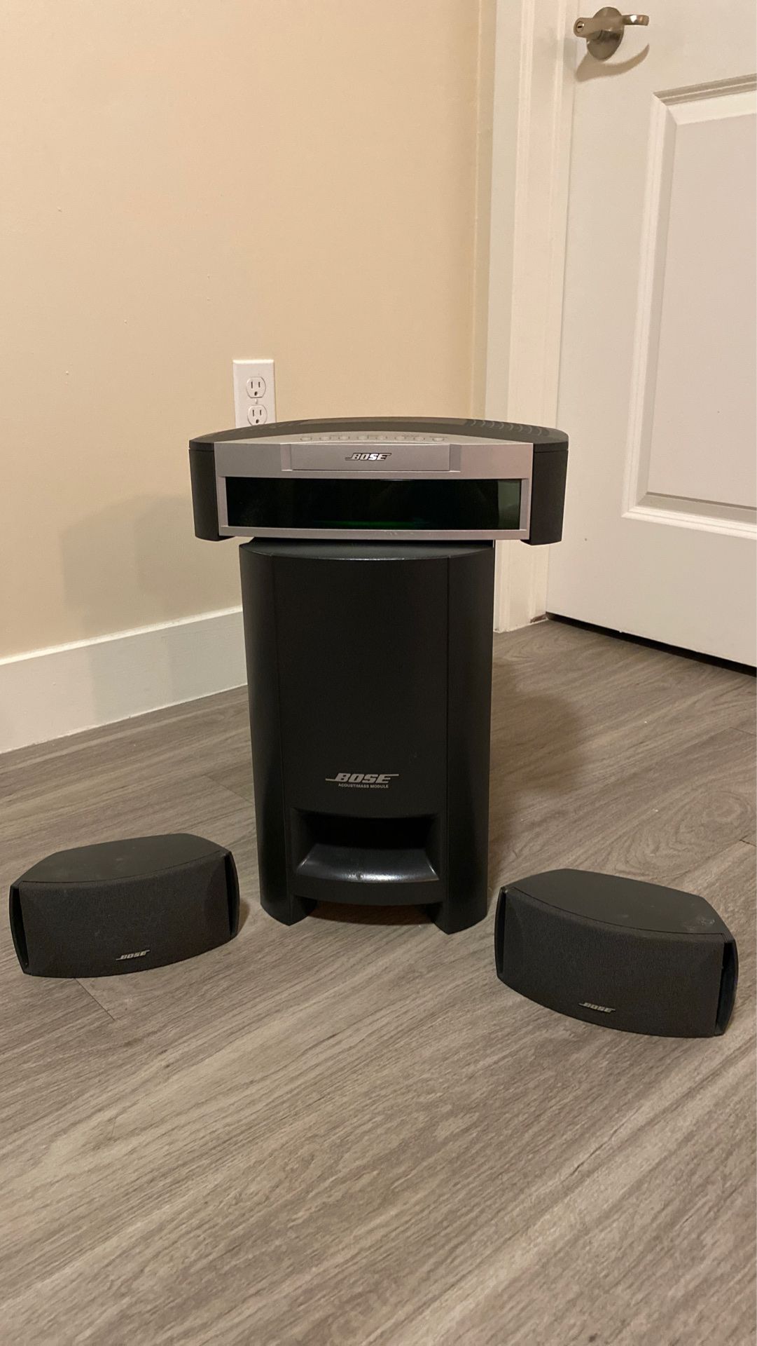 Bose 321 Home Theater System