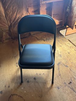 Foldable Black Chair