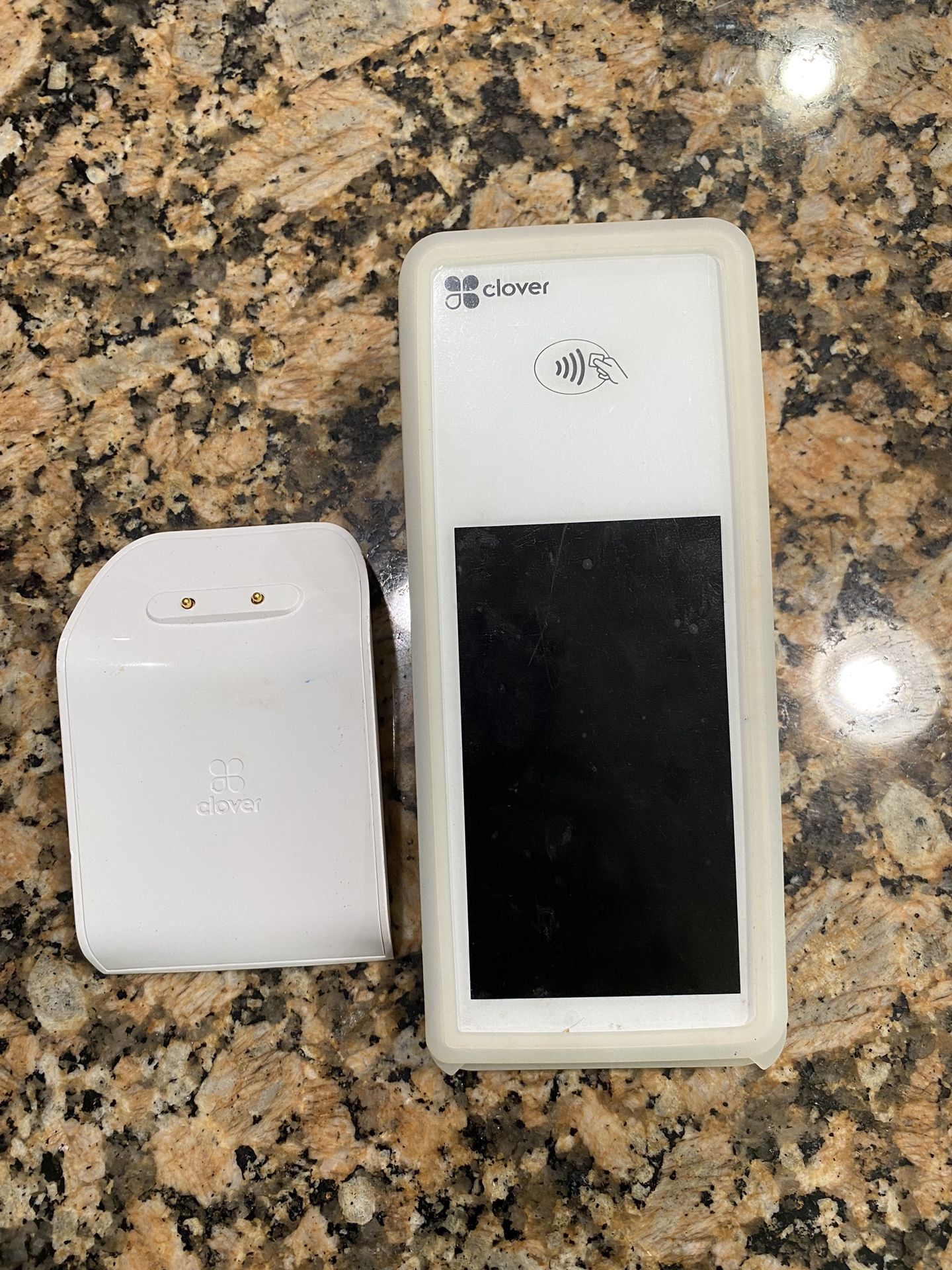 Clover Flex C403 With Clover K400 Charging Cradle Base