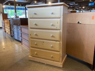 Pale 5-Drawer Tallboy Dresser w/ Wood Knobs
