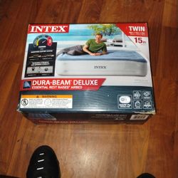 Intex Twin Dura-beam Deluxe Self-inflating Airbed 