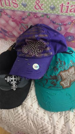 Brand new y2k hats