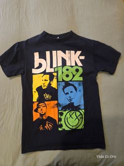 Blink 182 Shirt | Size Small