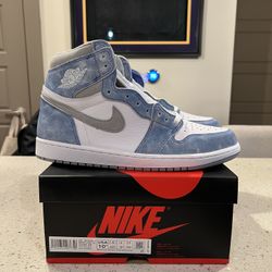 Jordan 1 Hyper Royal Size 10.5 *Never Worn/Brand New*