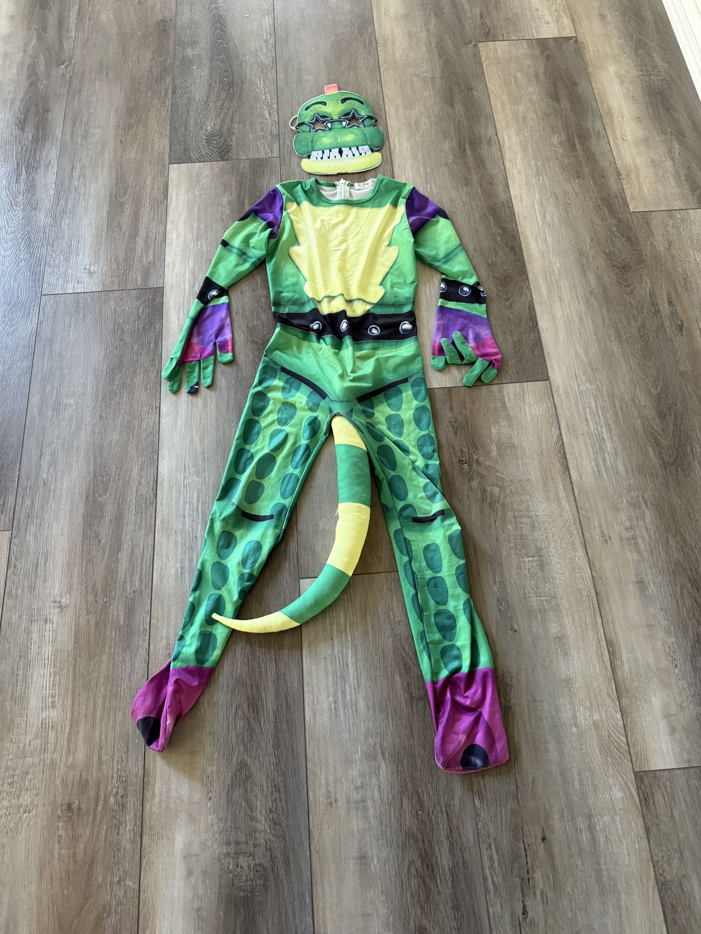 5 Nights At Freddy’s Montomery gator costume
