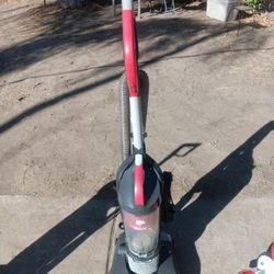 !! Vacuum Dirt Devil 