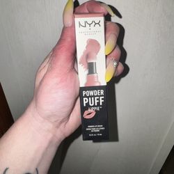 Powder Puff Lippie 
