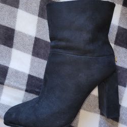 "Justfab" Black heeled booties, women's size 9. Gently Used In Box