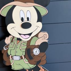 Mickey Safari Cutout