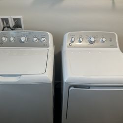  GE Washer & Dryer Set