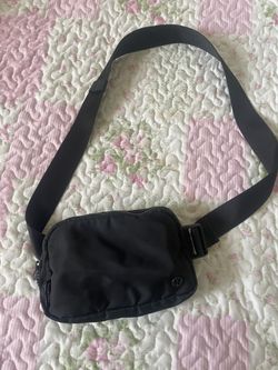 Black Lululemon Bag