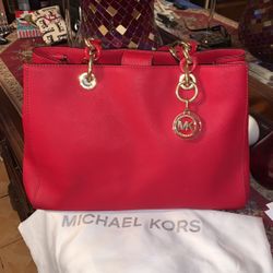 MK Red Purse Like New
