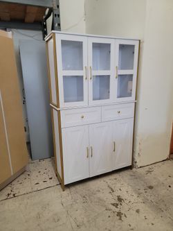 Kitchen cabinet LAST ONE FLOOR SAMPLE