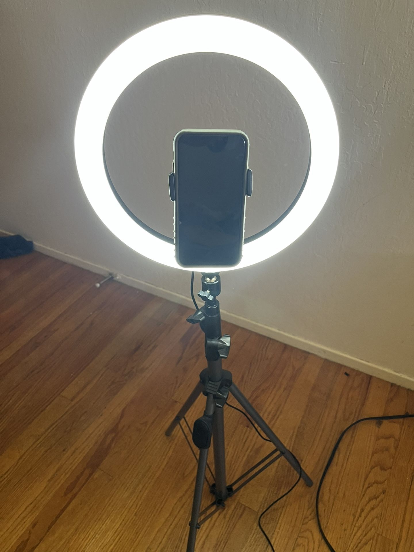 Ring Light With Bluetooth Remote For Pictures