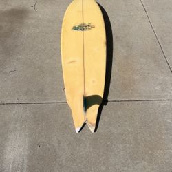 Classic Single Fin surfboard watertight