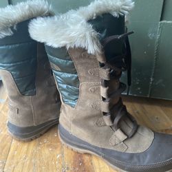 The Northface Rain Boots / Insulated! Womens 8