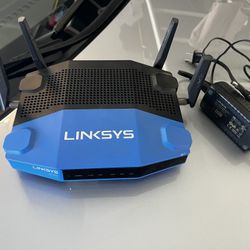 Linksys WRT 1900AC Wireless Router $25.00