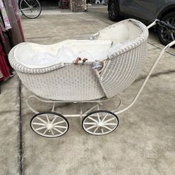 Antique Wicker Baby Carriage 