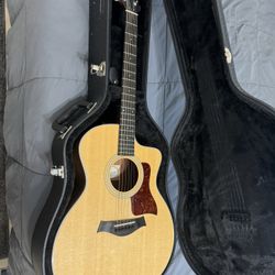 Taylor Guitar 