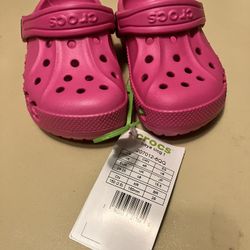 Little Girl Hot Pink Crocs Size C8 