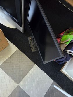 27' Dell monitor