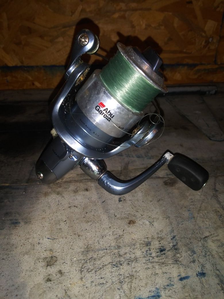 Abu Garcia Reel / Works Great!