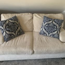 FREE Couch 