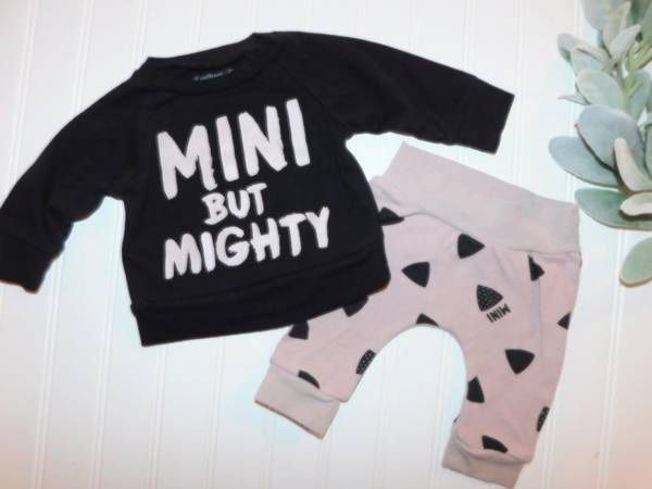 Emily & Oliver Baby Girls Clothes 0-3 Months 'MINI BUT MIGHTY' Outfit