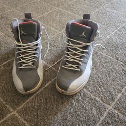 Jordan 12s Size 9