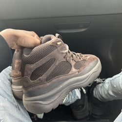 Yezzy Boots 