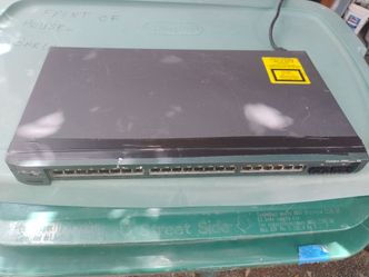 Cisco Catalyst 2900 XL 24 port network switch $40 OBO