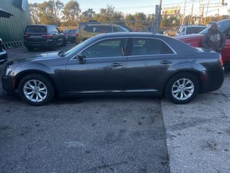 2016 Chrysler 300