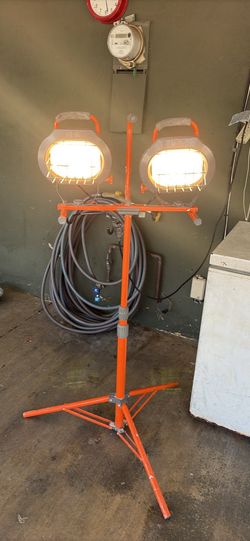 HDX Standing Light