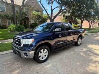 2011 toyota tundra