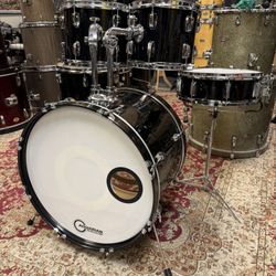 Black 5pc Drum Set