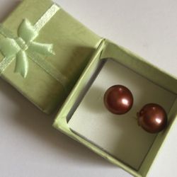 Natural chocolate A+ stud 14 Kt earrings