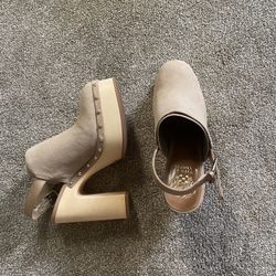 vince camuto heels new size 9 $40 OFF