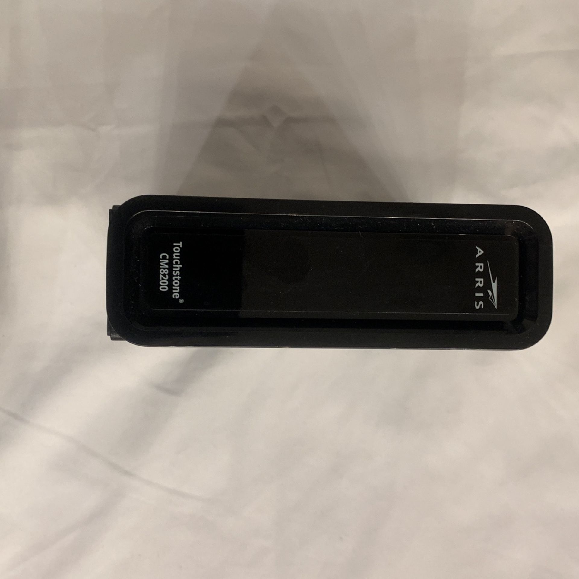 Arris Touchstone CM8200A Ultra Fast Cable Modem