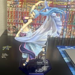 One Piece Nefertari Vivi Figure